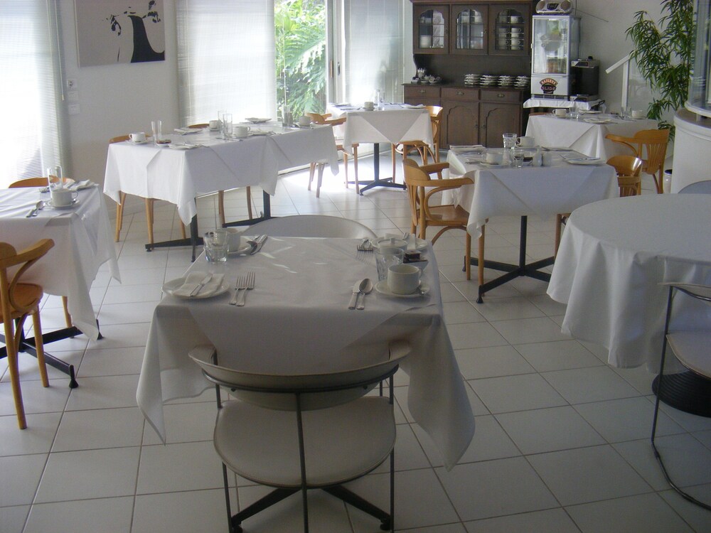 Weeroona Bed & Breakfast