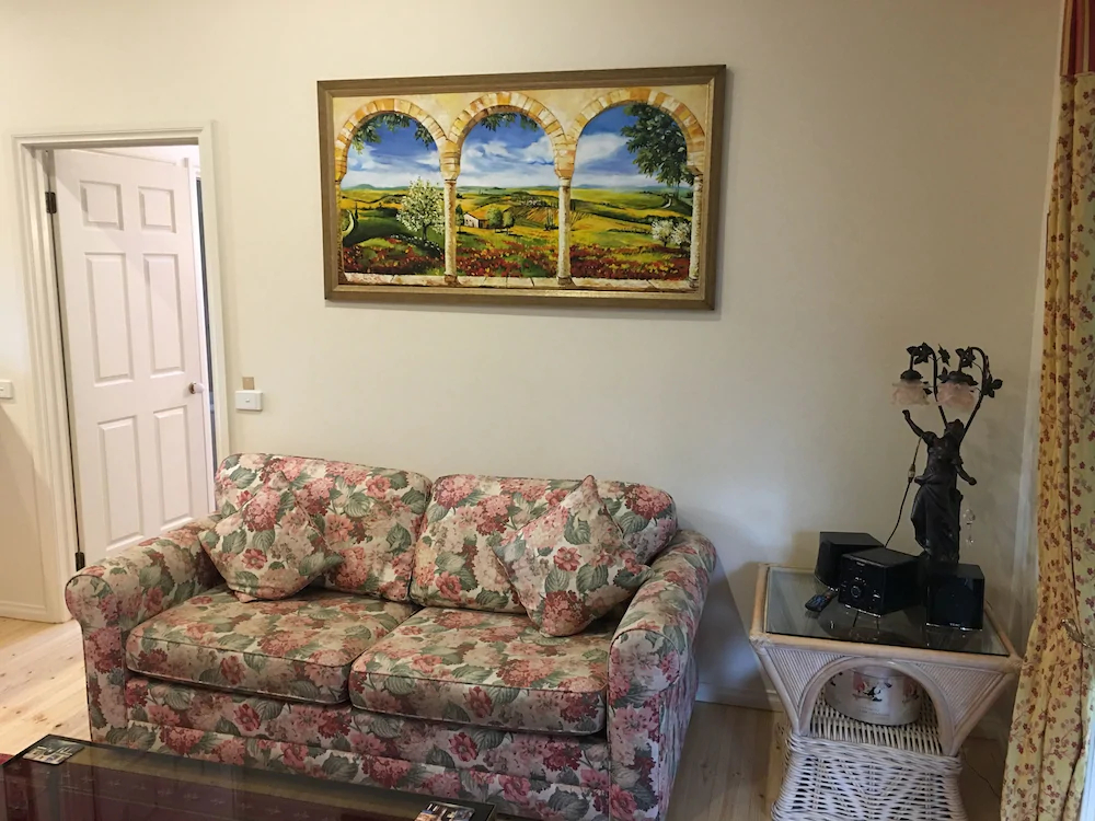 Weeroona Bed & Breakfast