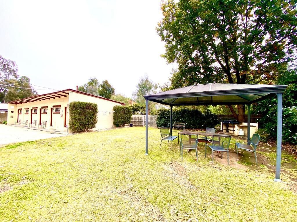 Auto Lodge Motor Inn