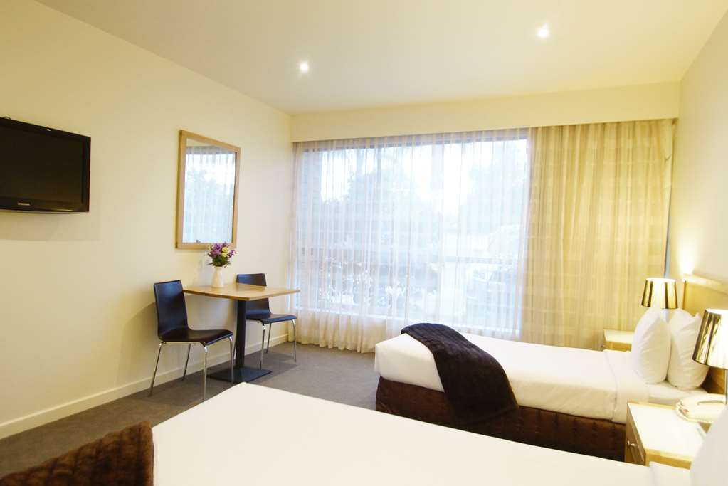 Wyndhamere Motel