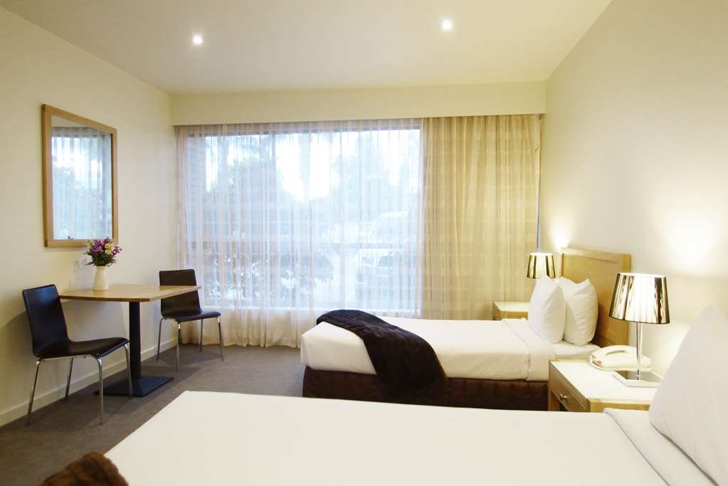 Wyndhamere Motel