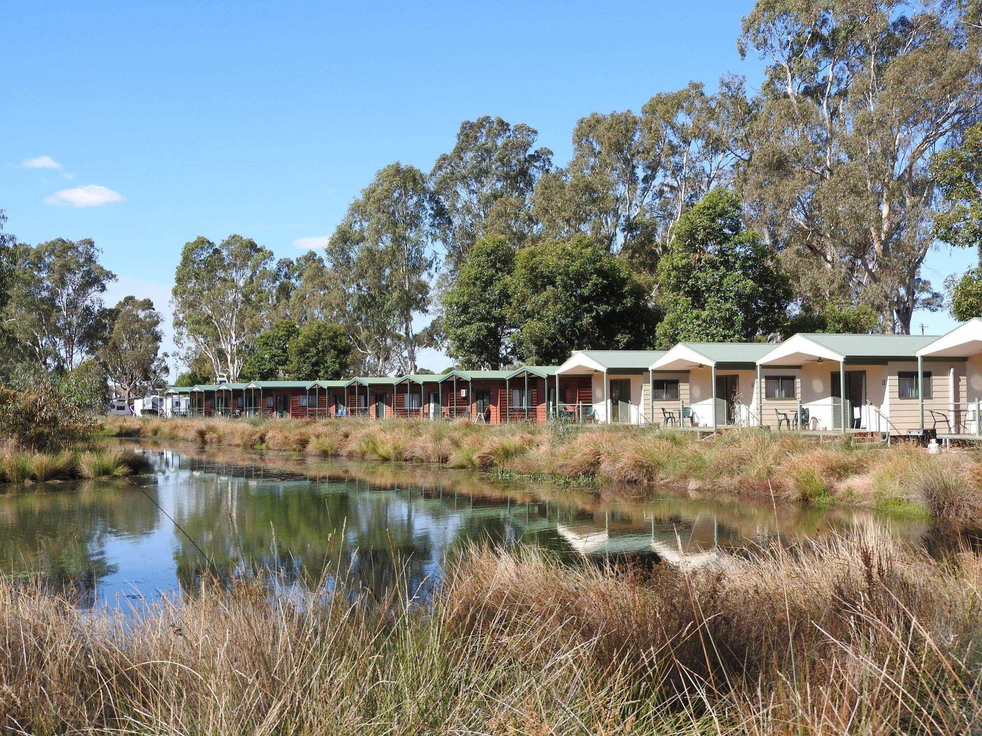 Victoria Lake Holiday Park