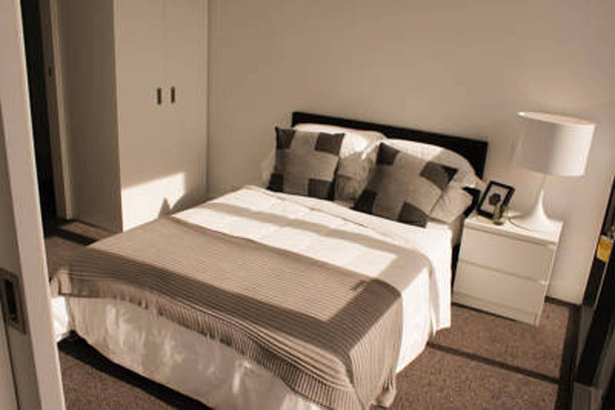 Guilfoyle Apartments