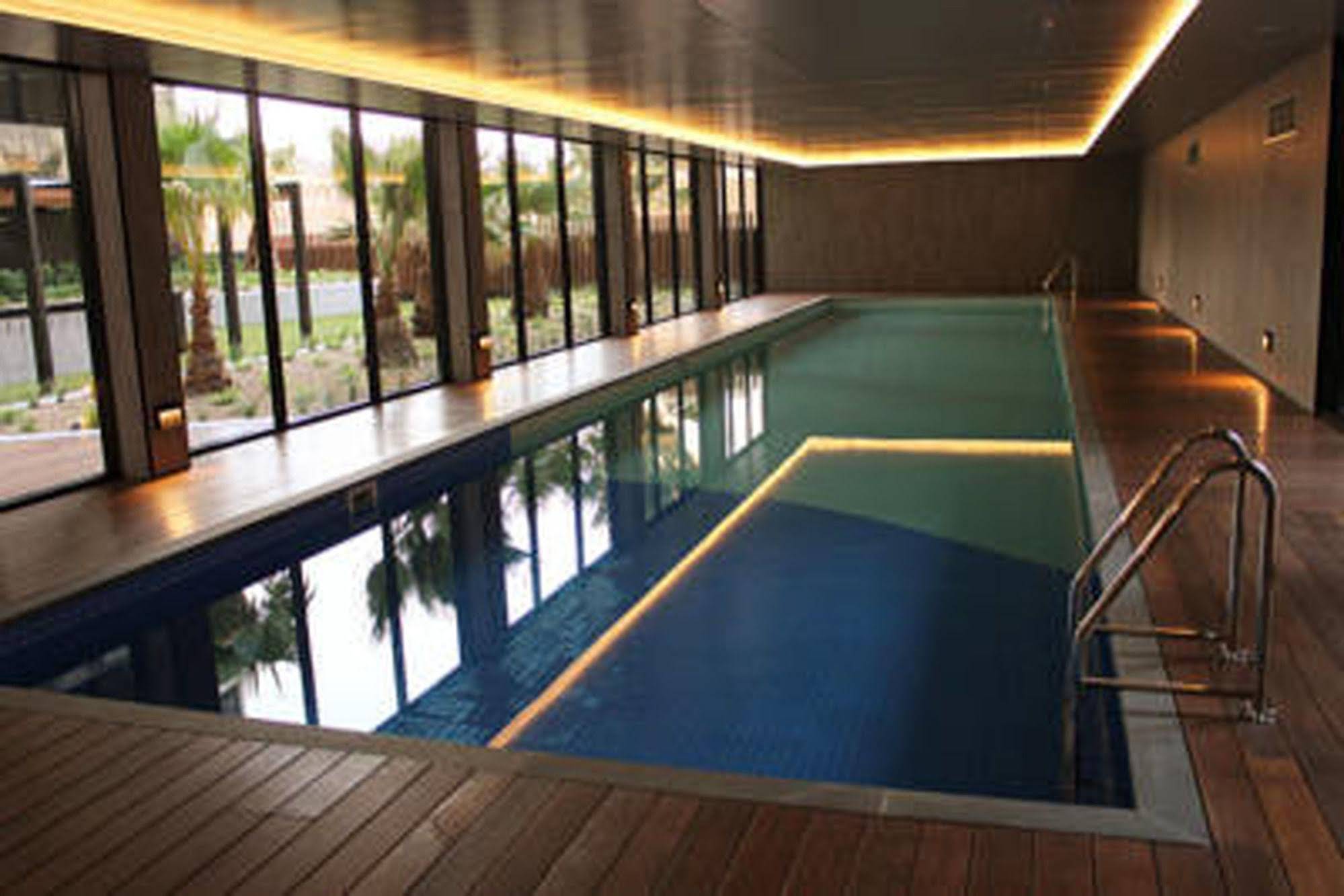 Guilfoyle Apartments