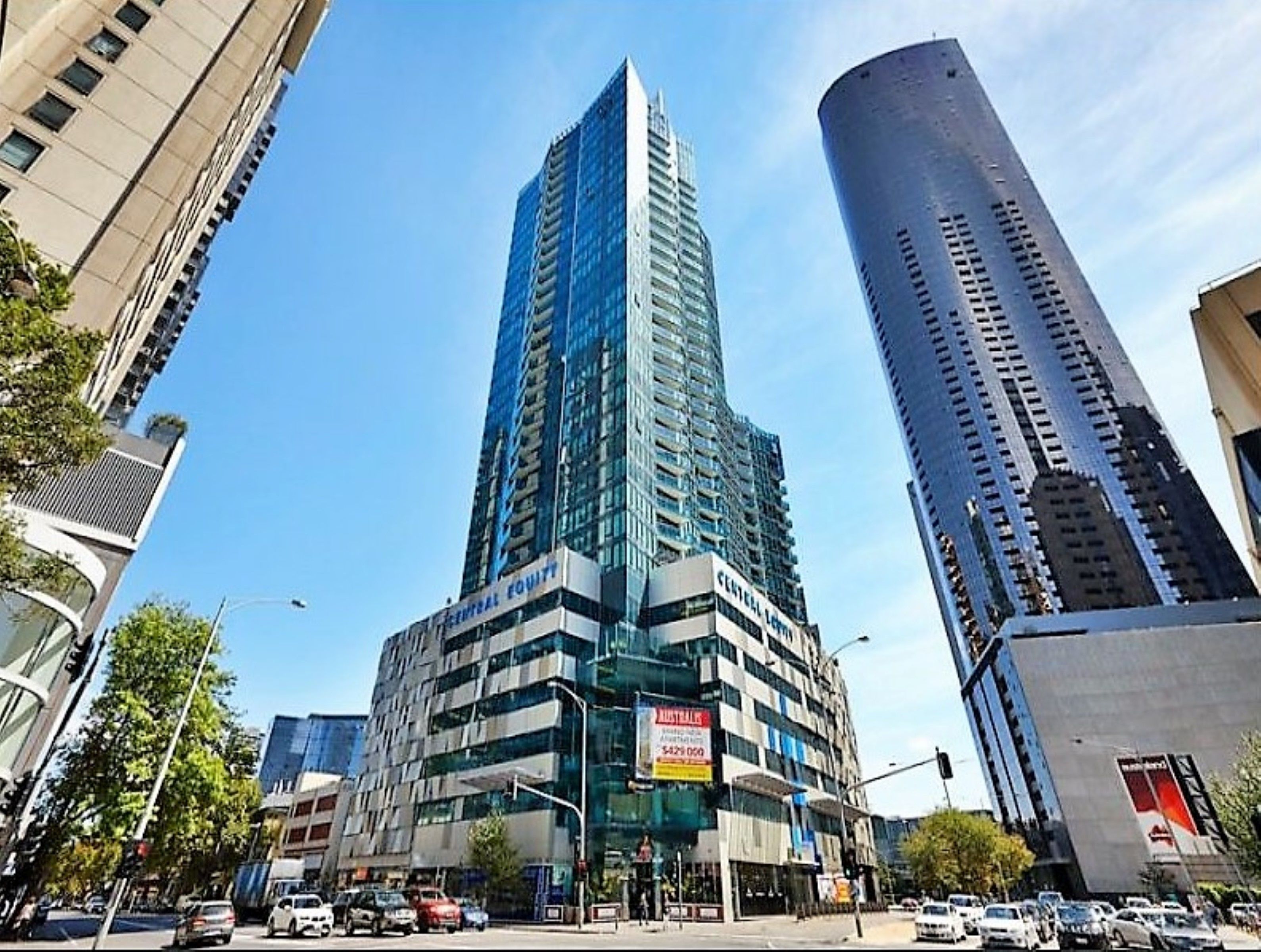 ReadySet Apartments at Southbank One