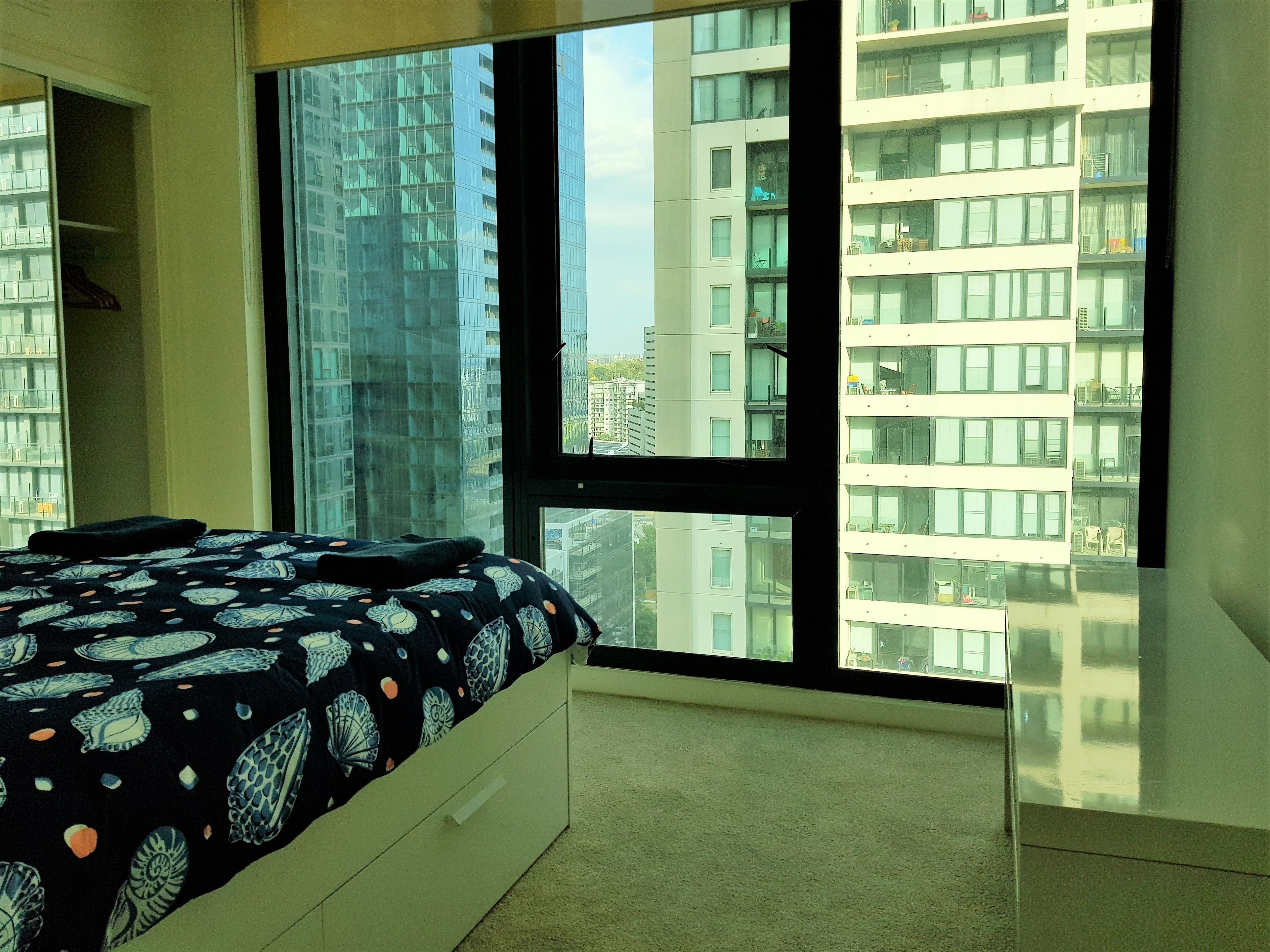 ReadySet Apartments at Southbank One