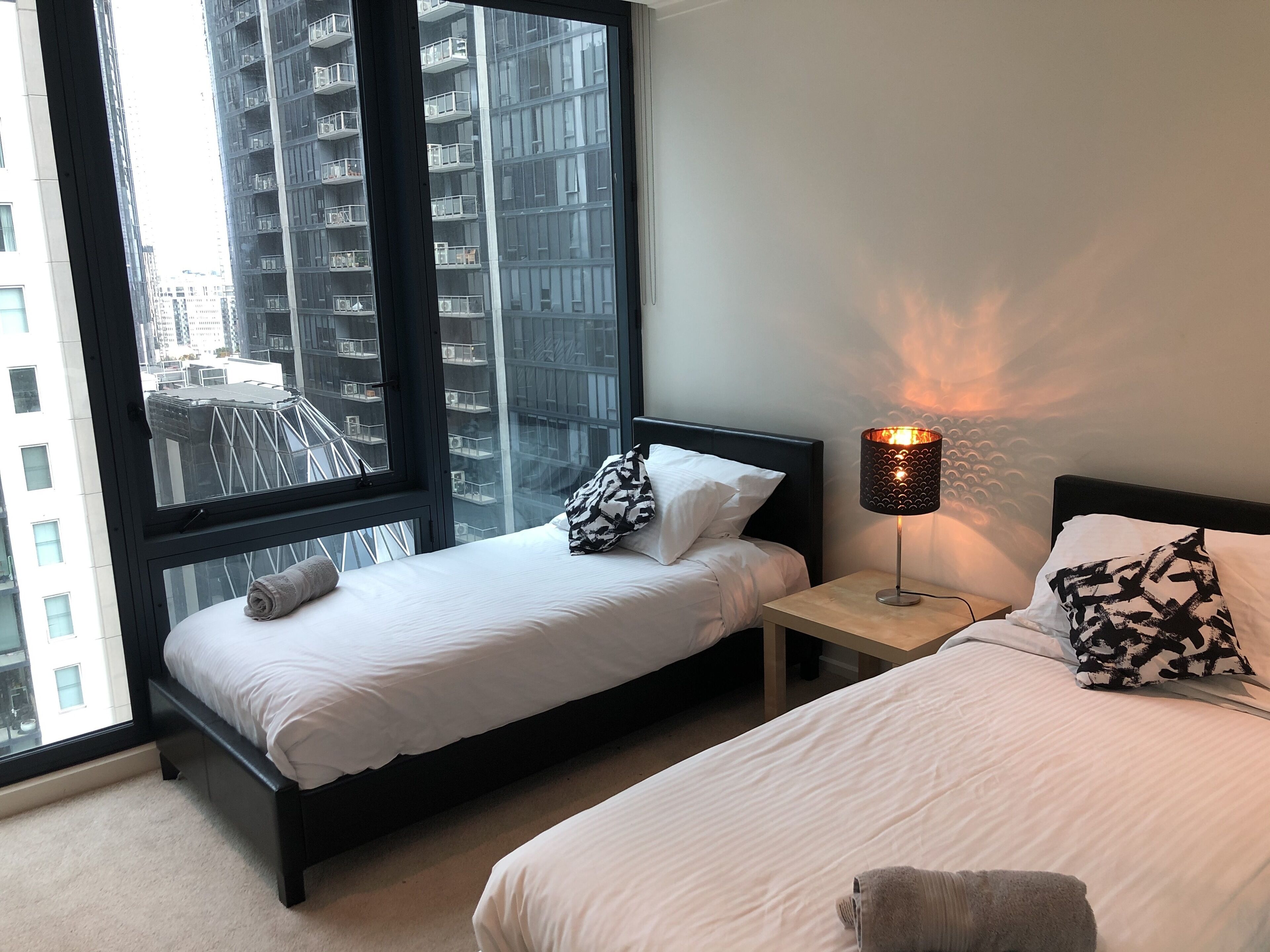 ReadySet Apartments at Southbank One