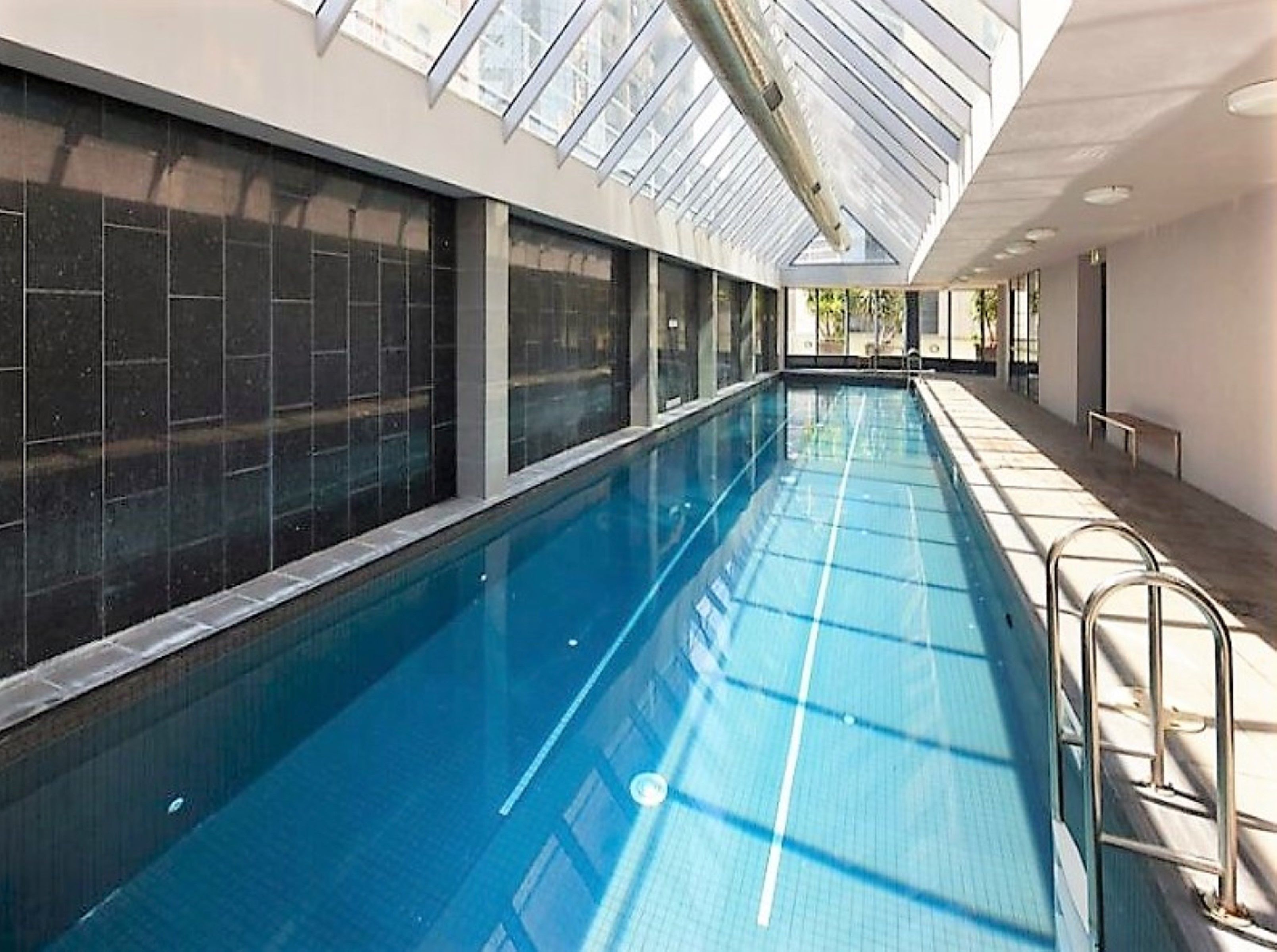 ReadySet Apartments at Southbank One