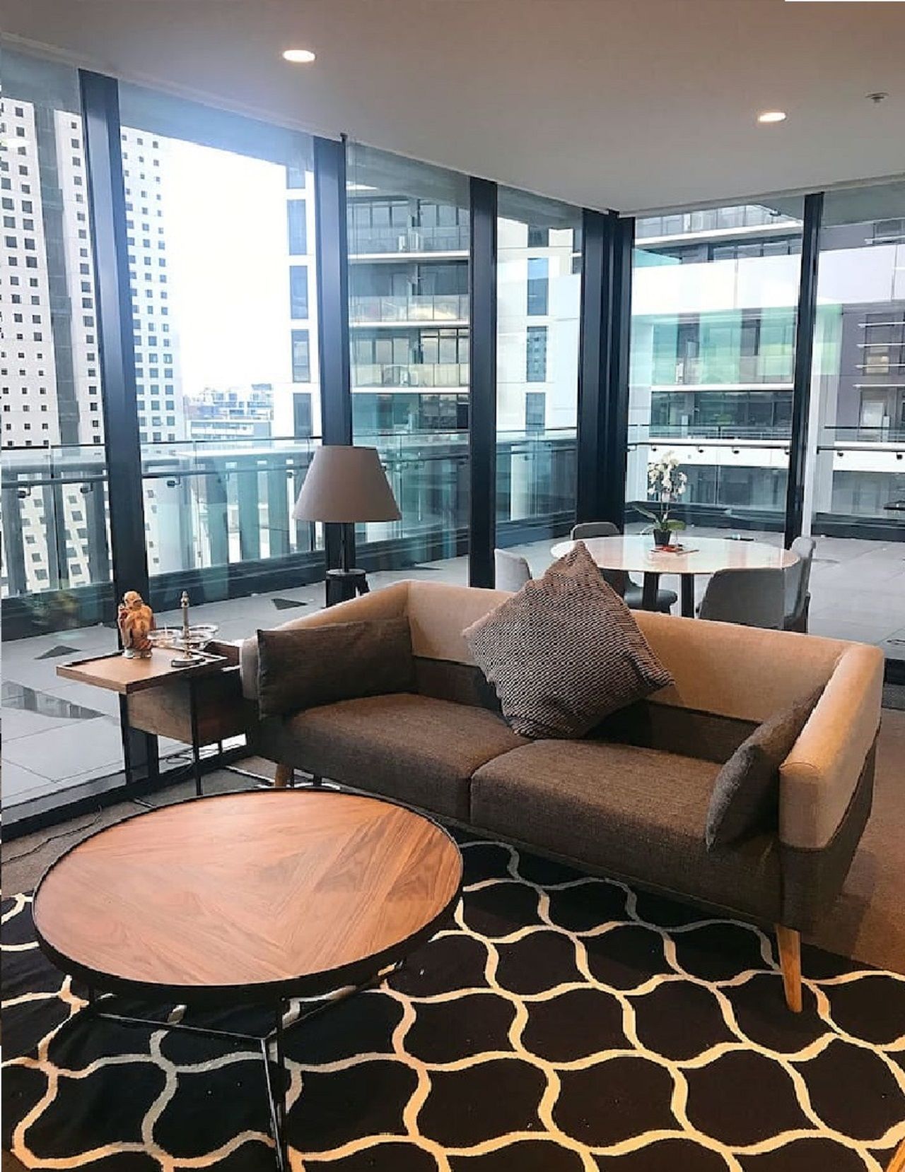 Southbank Platinum Tower Apartment