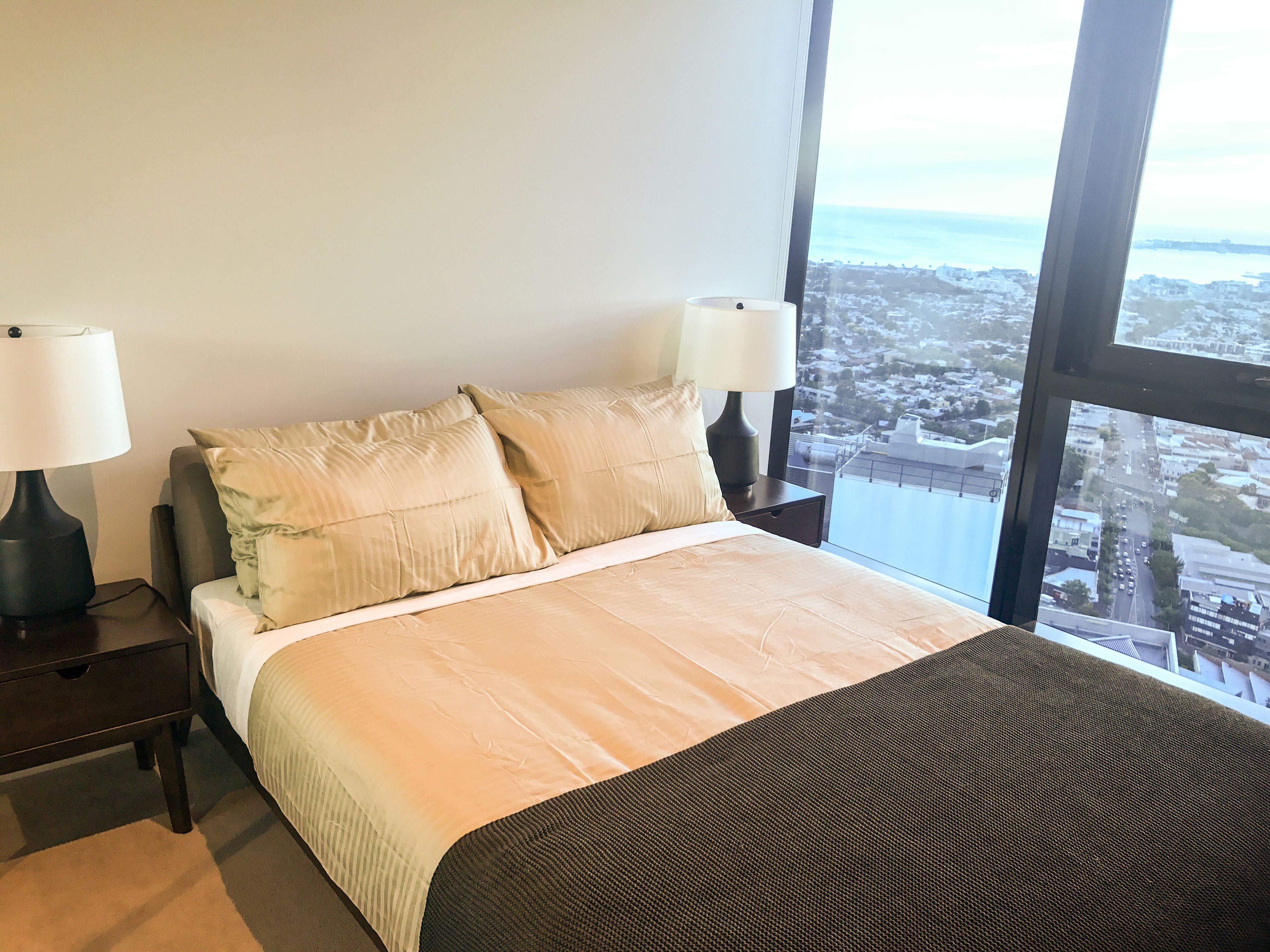 Southbank Platinum Tower Apartment