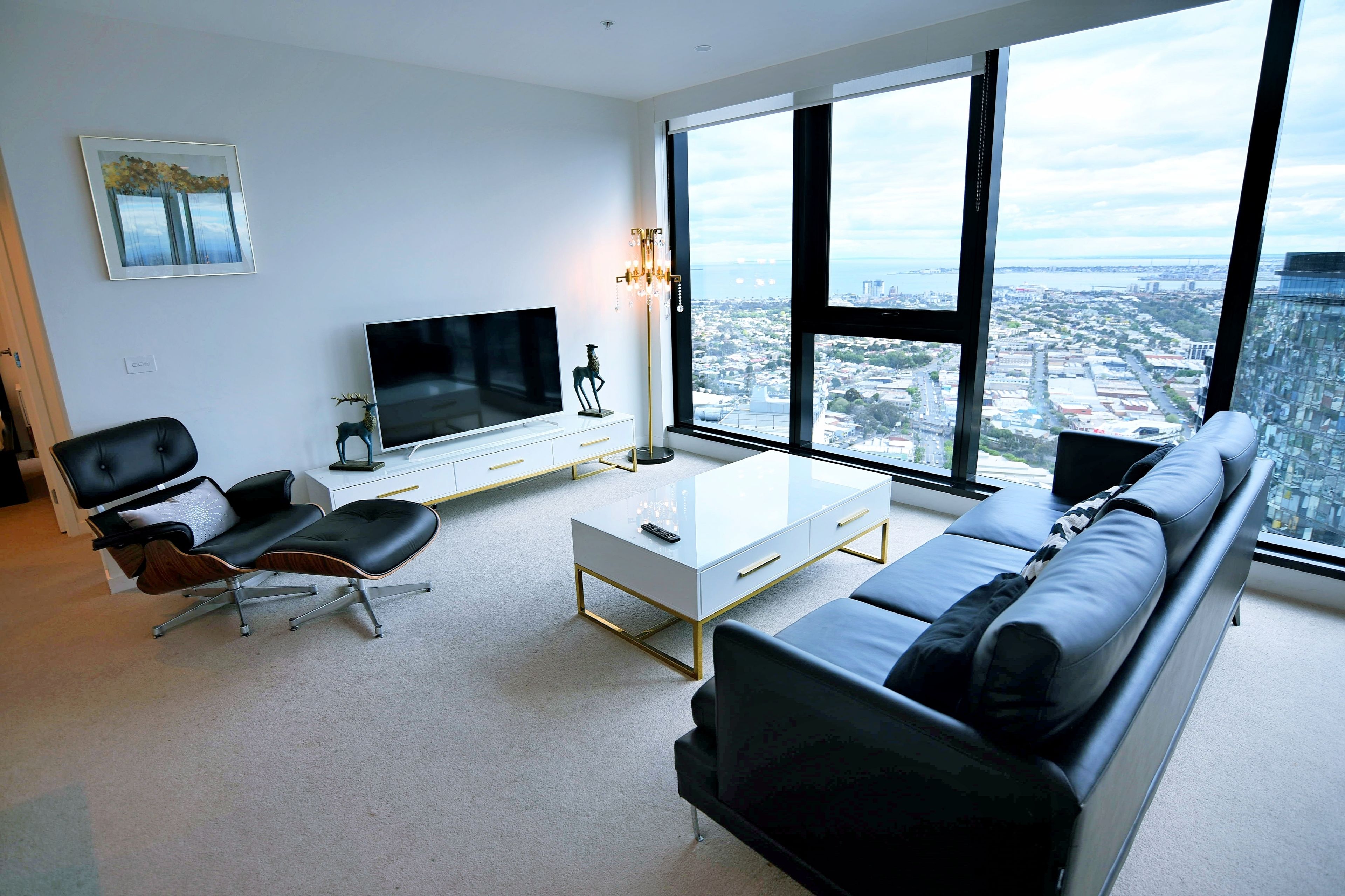 Southbank Platinum Tower Apartment