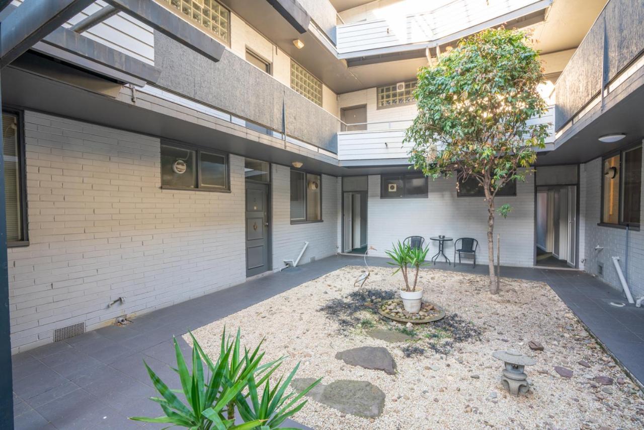 Barkly Apartments