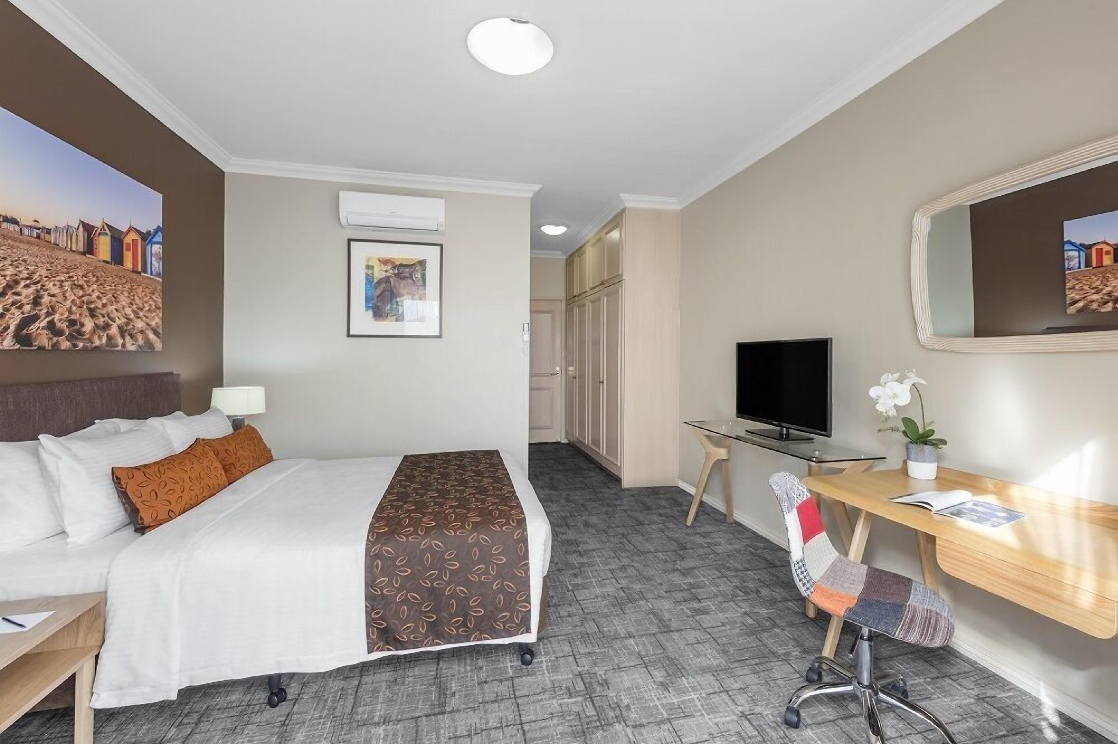 Kimberley Gardens Hotel & Serviced Apartments