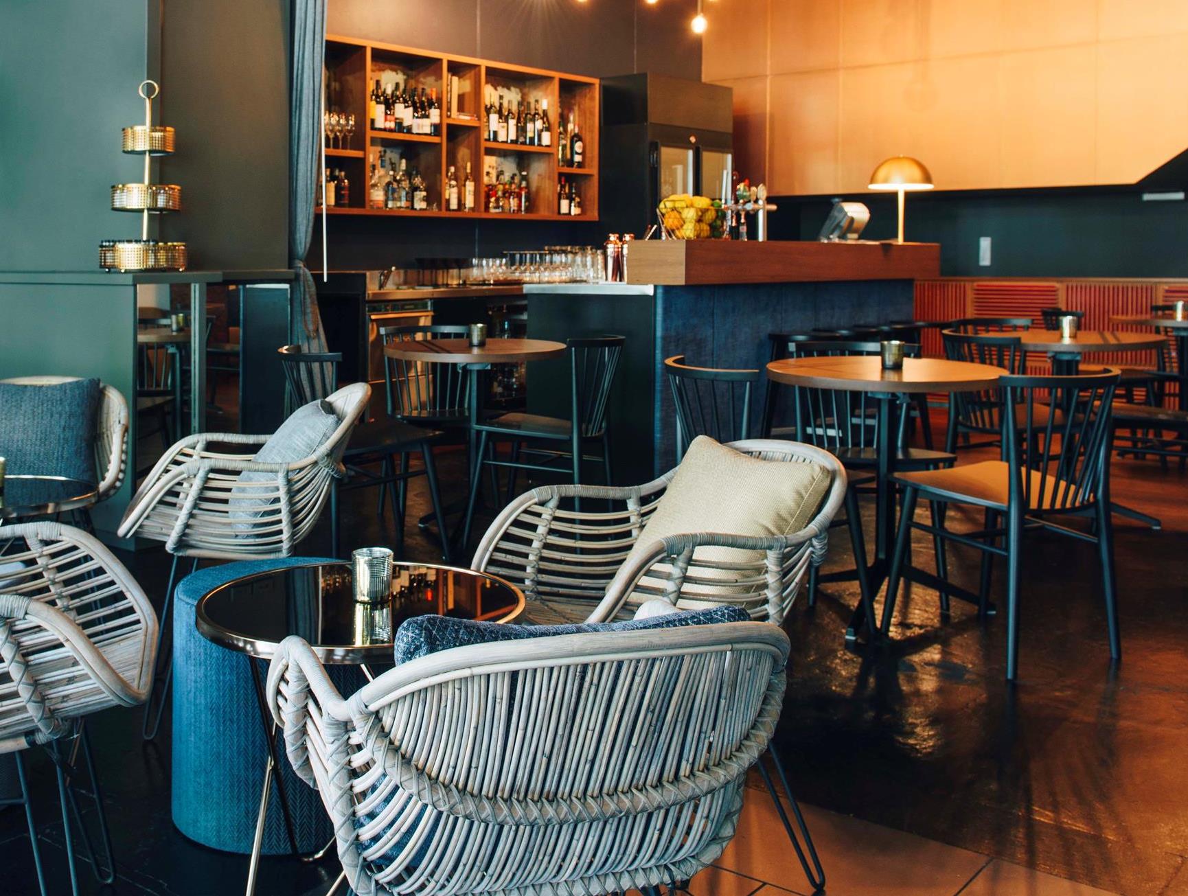 Saint Kilda Beach Hotel