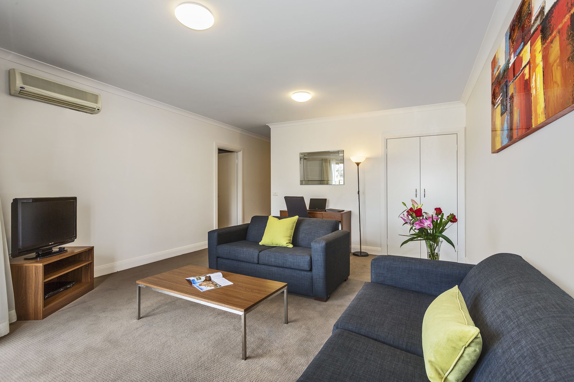 St. Kilda Junction Accommodation