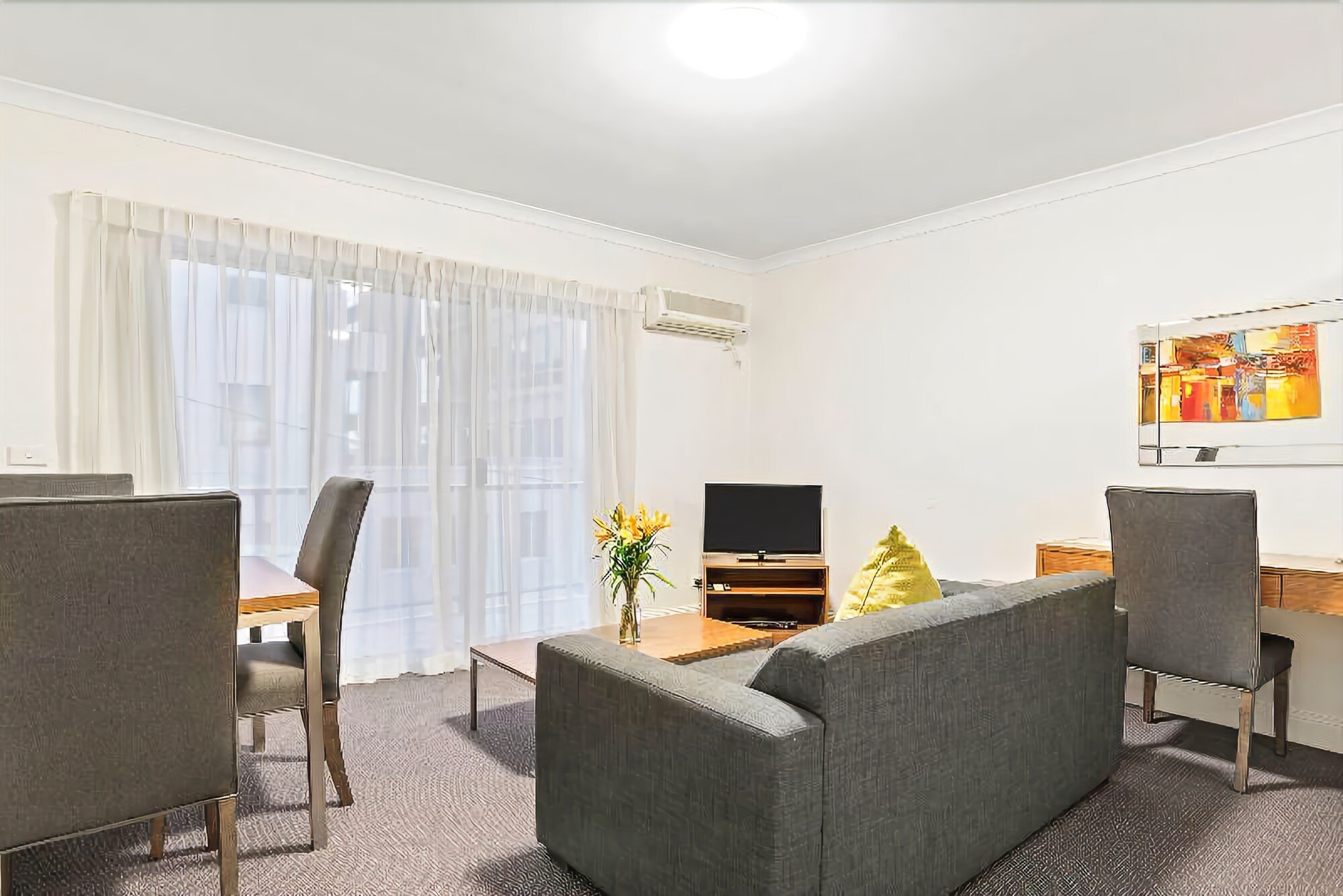 St. Kilda Junction Accommodation