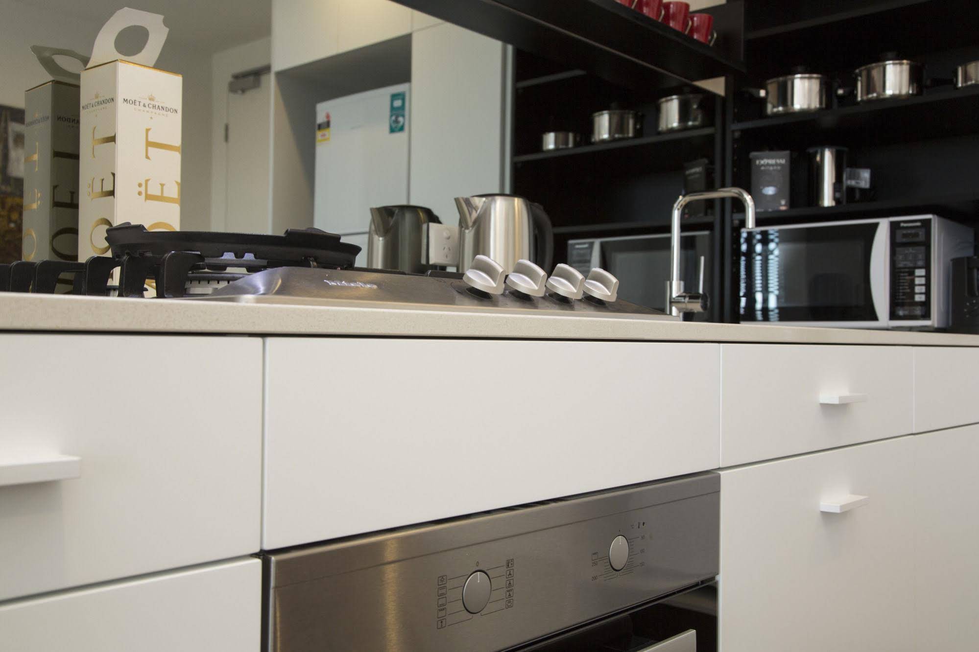 St Kilda Holiday Apartments