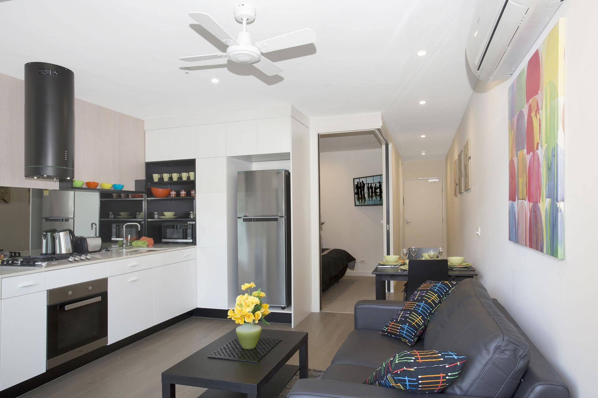 St Kilda Holiday Apartments