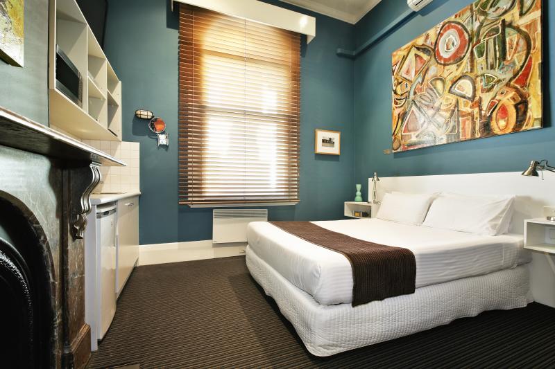 Tolarno Hotel