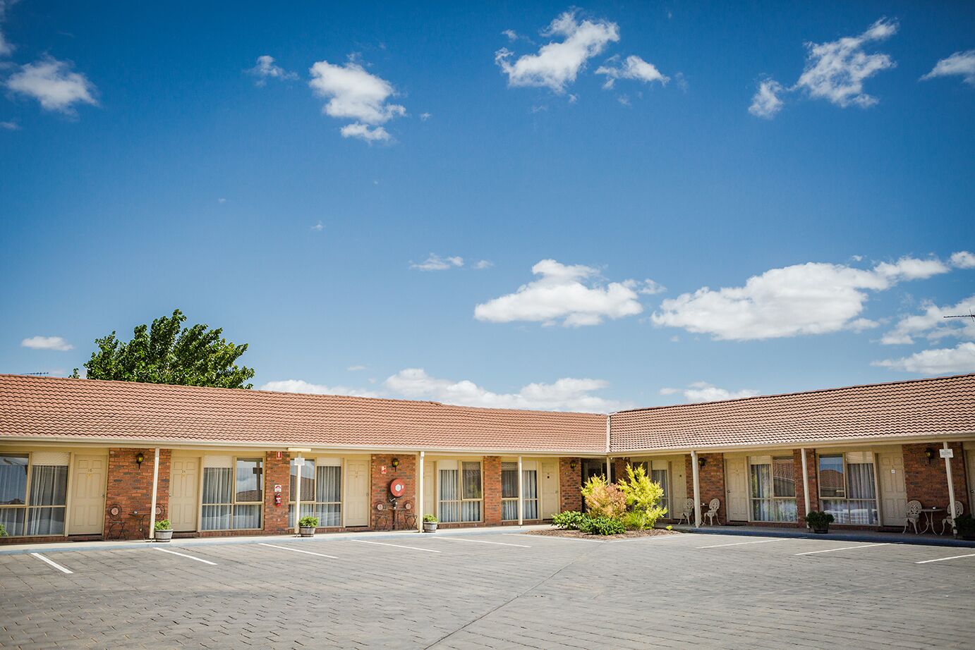Australian Settlers Motor Inn