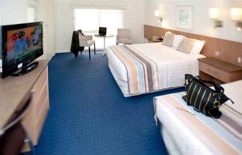 Swan Hill Resort