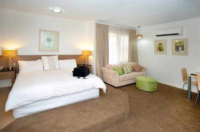 Swan Hill Resort