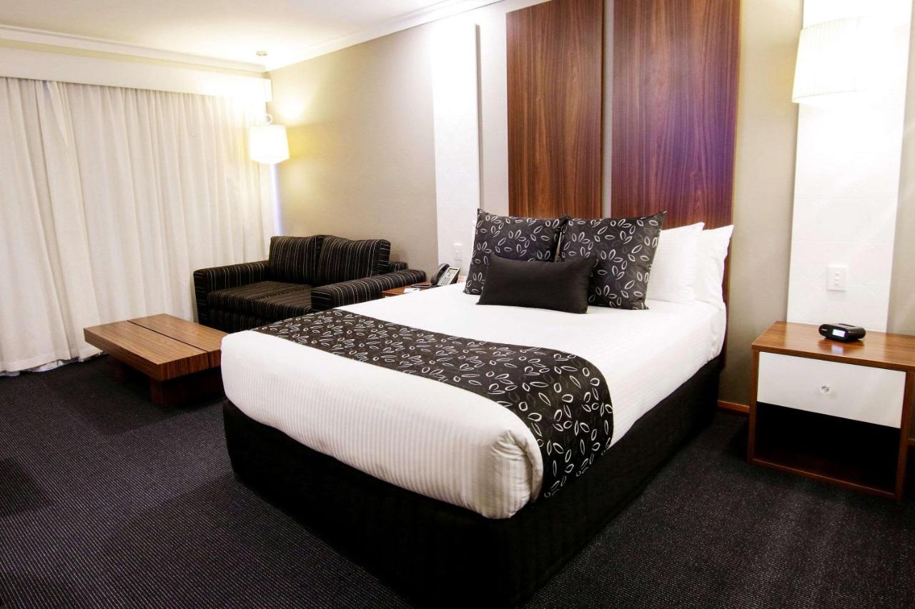 Quality Hotel Taylors Lakes
