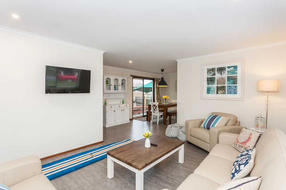 Beachfront Cottages Torquay