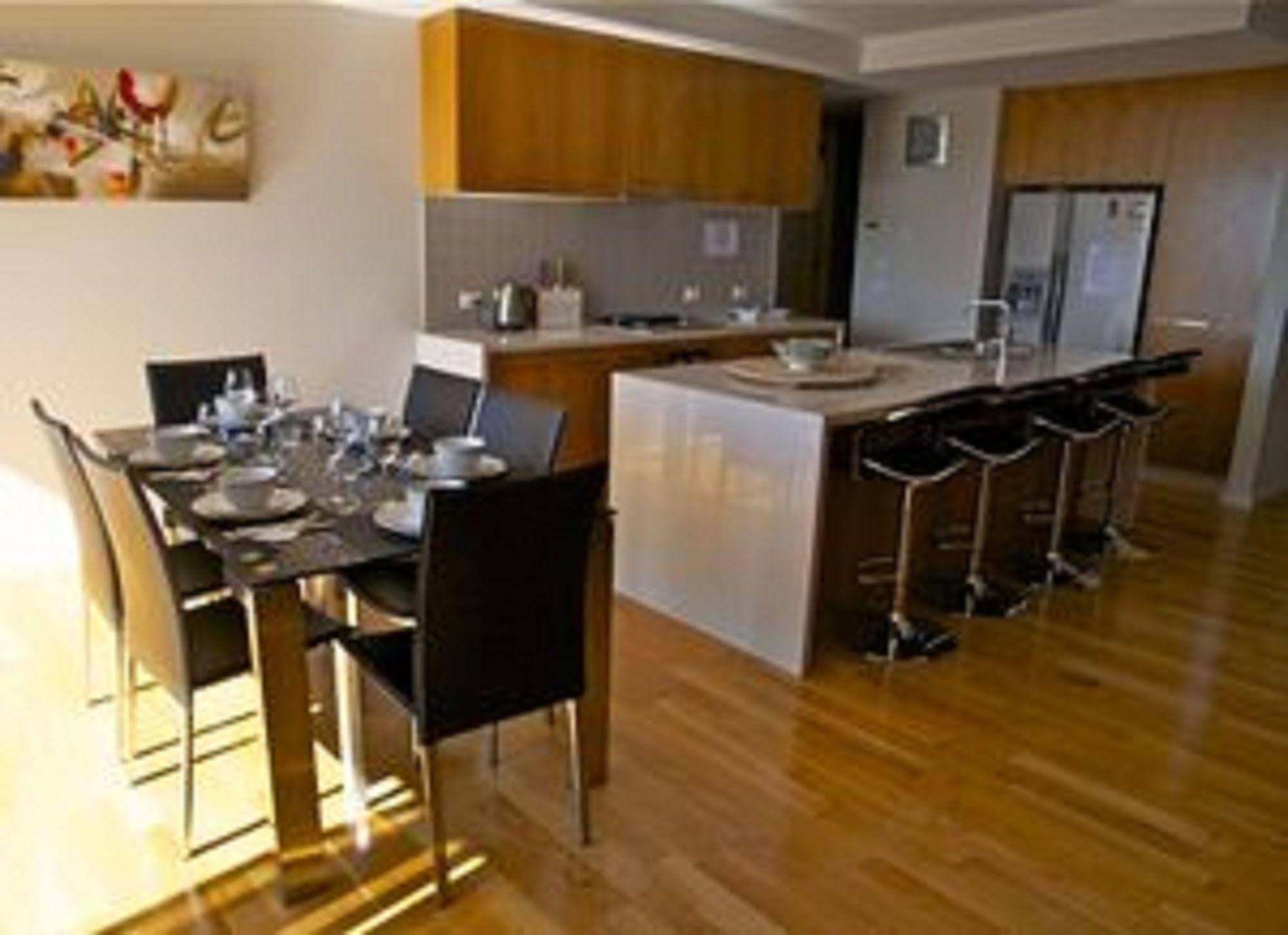 Bell Street Apartments