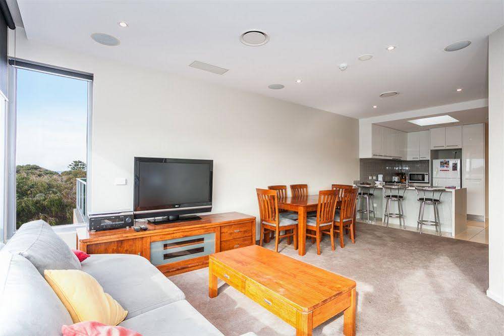 Bell Street Apartments
