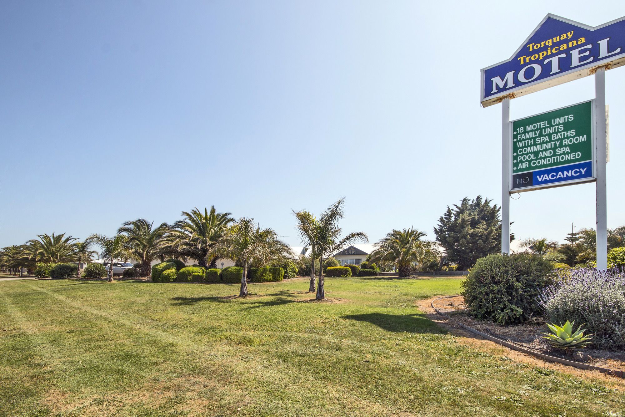 Torquay Tropicana Motel