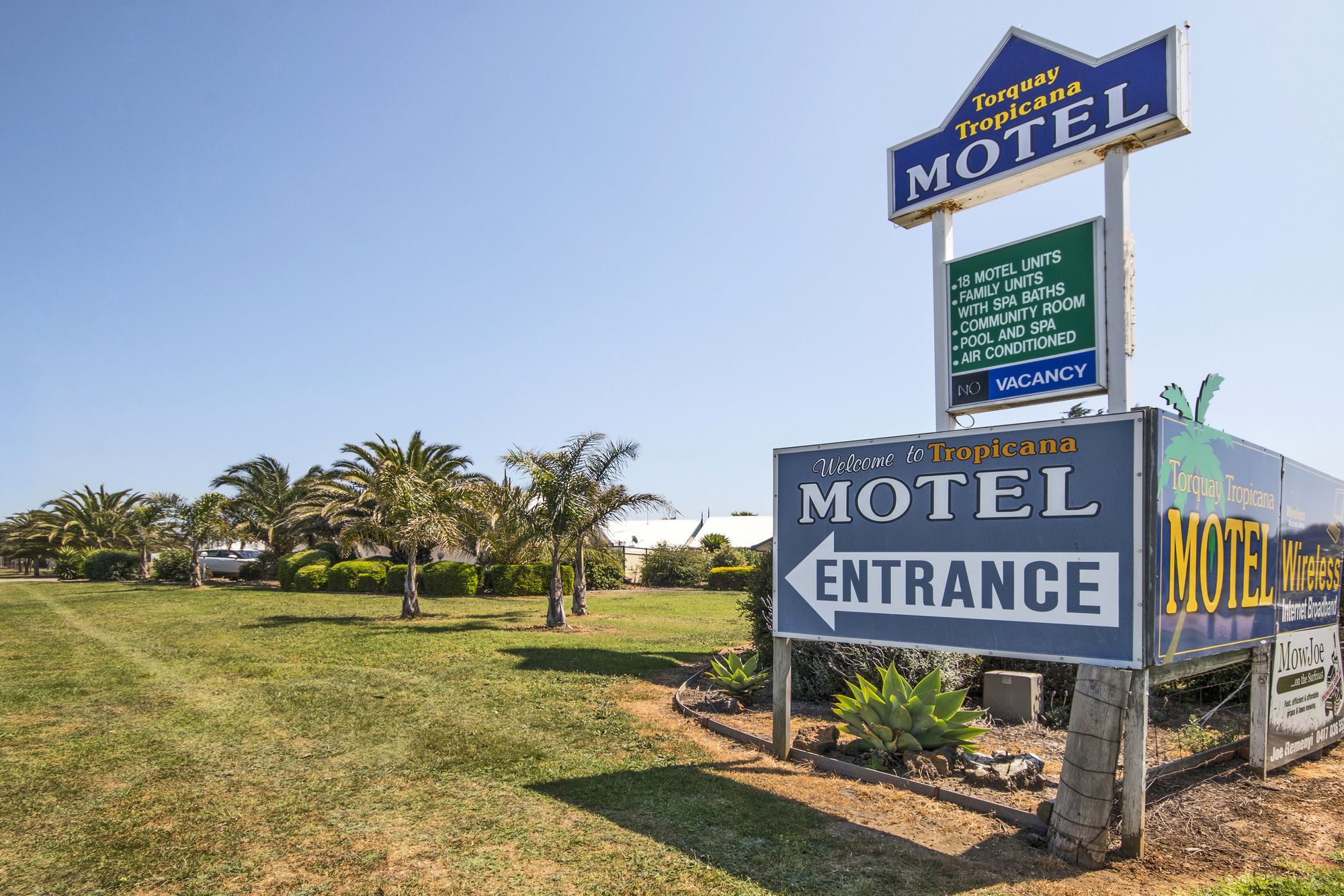 Torquay Tropicana Motel