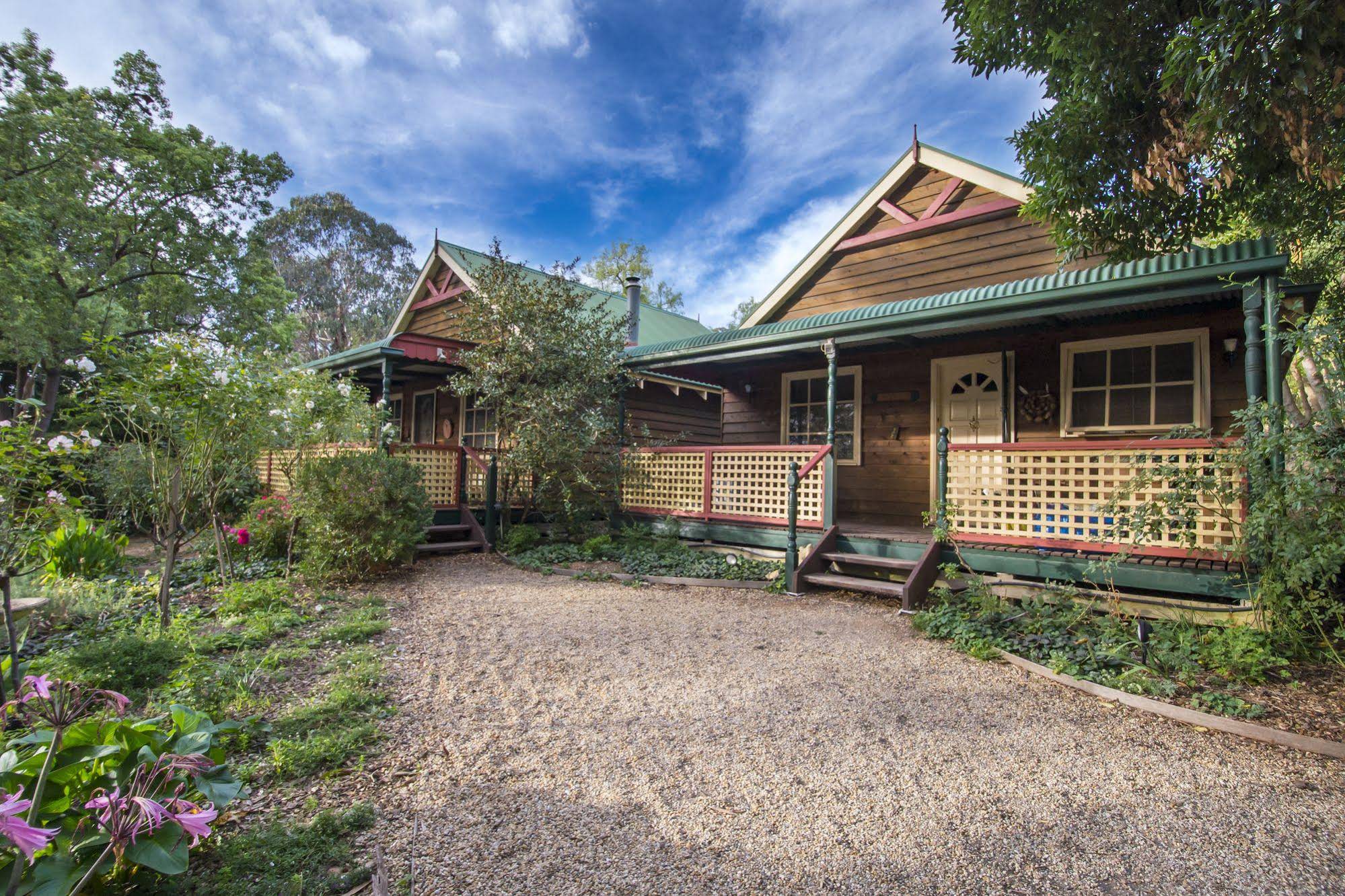 Trawool Cottages and Farmstay