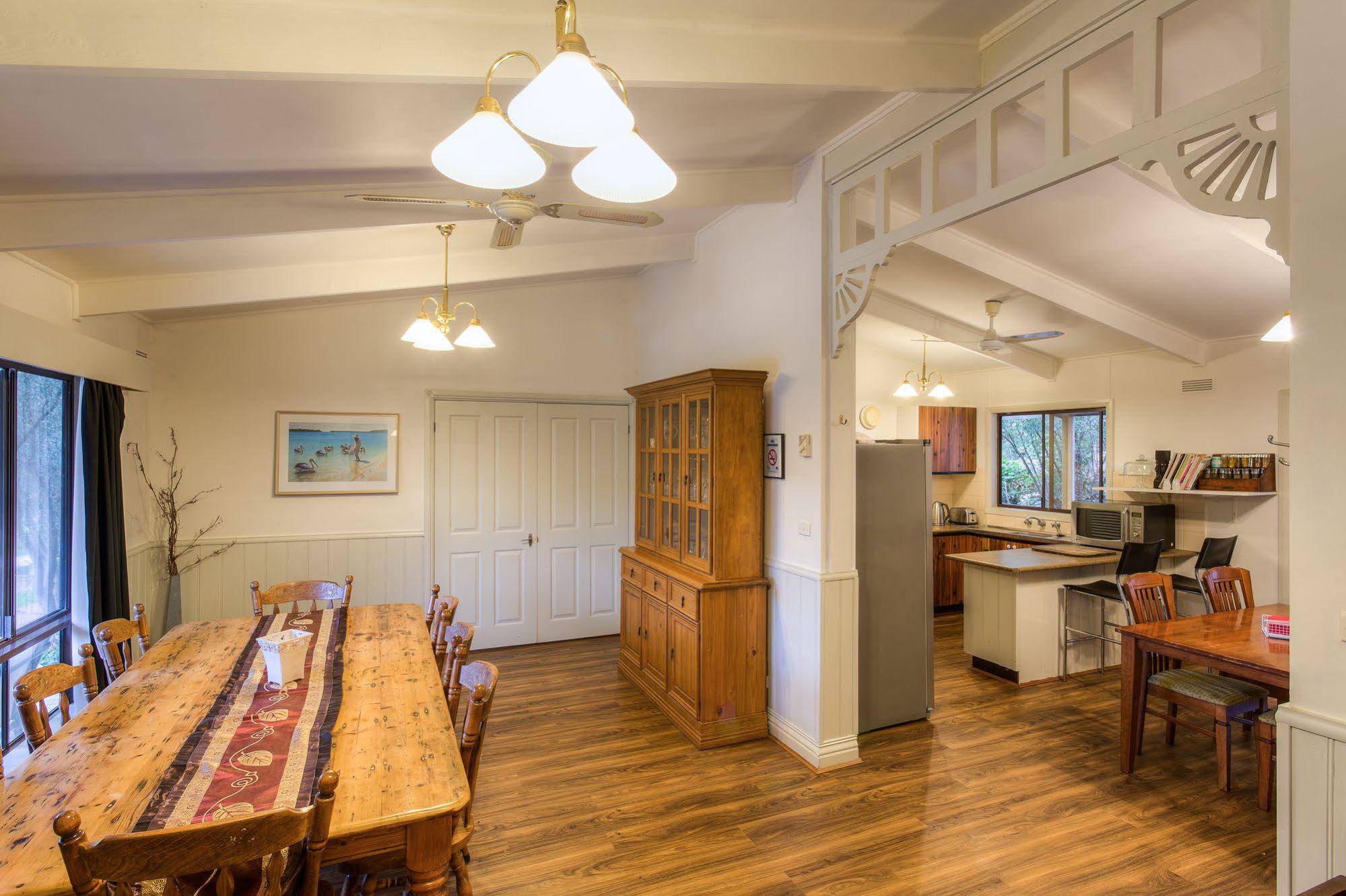 Trawool Cottages and Farmstay