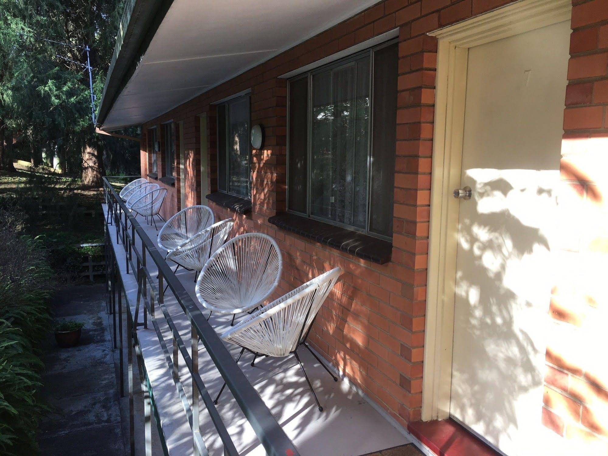 Warburton Motel