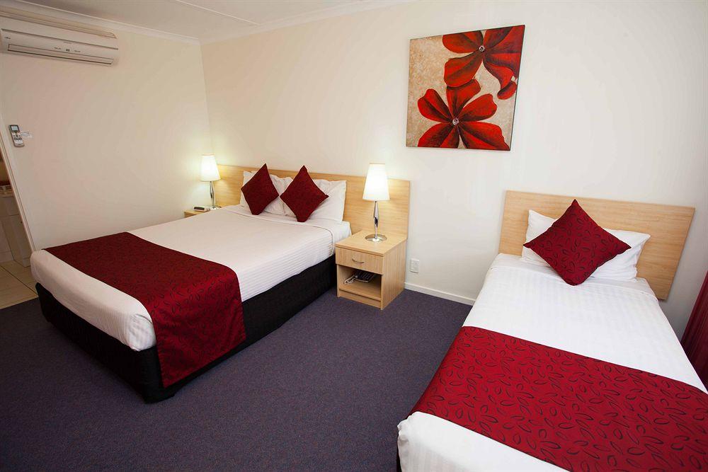 Edinburgh Motor Inn