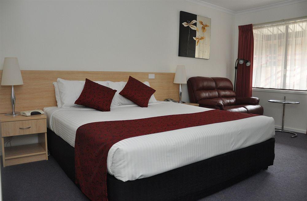 Edinburgh Motor Inn