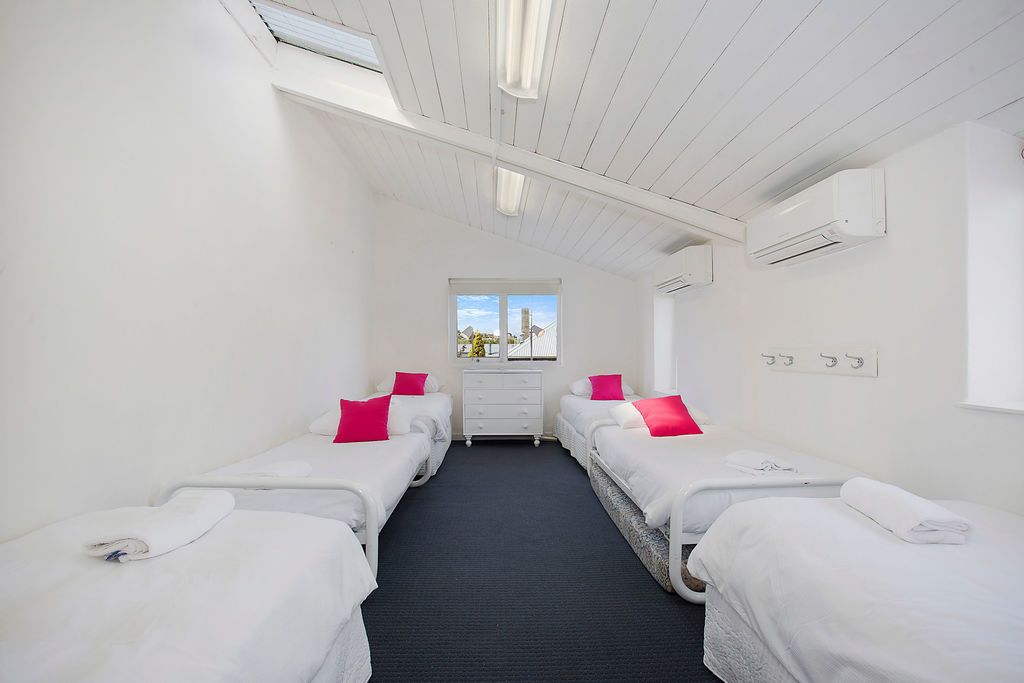 Plummers Mill-Central Townhouse