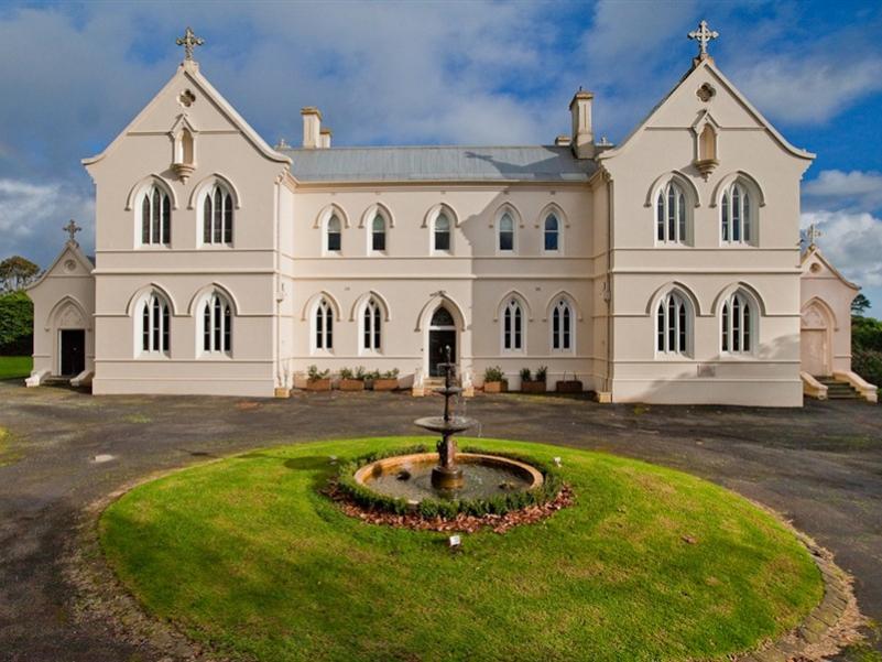 Saint Patrick's Luxury Boutique Hotel