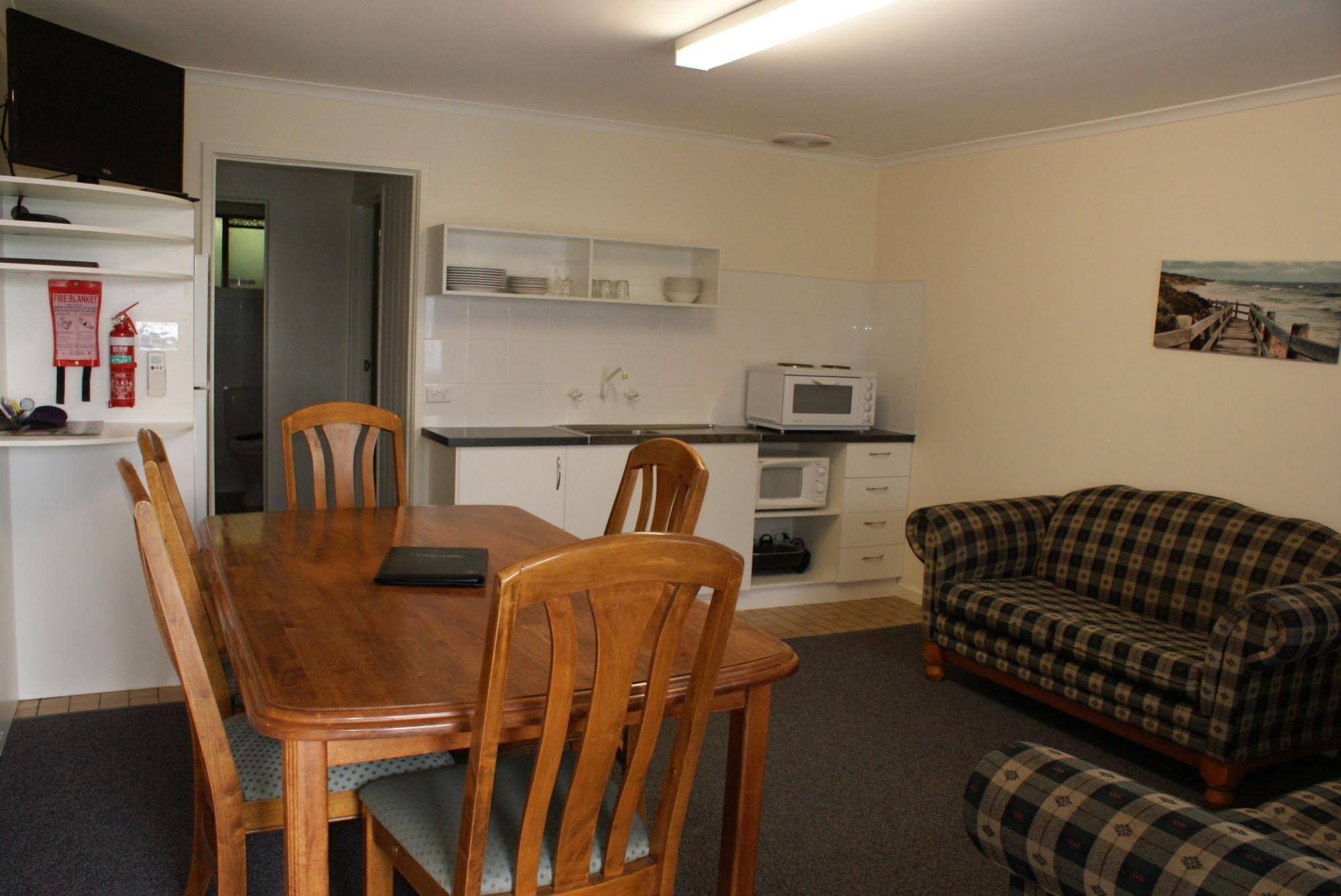 Warrnambool Holiday Park And Motel