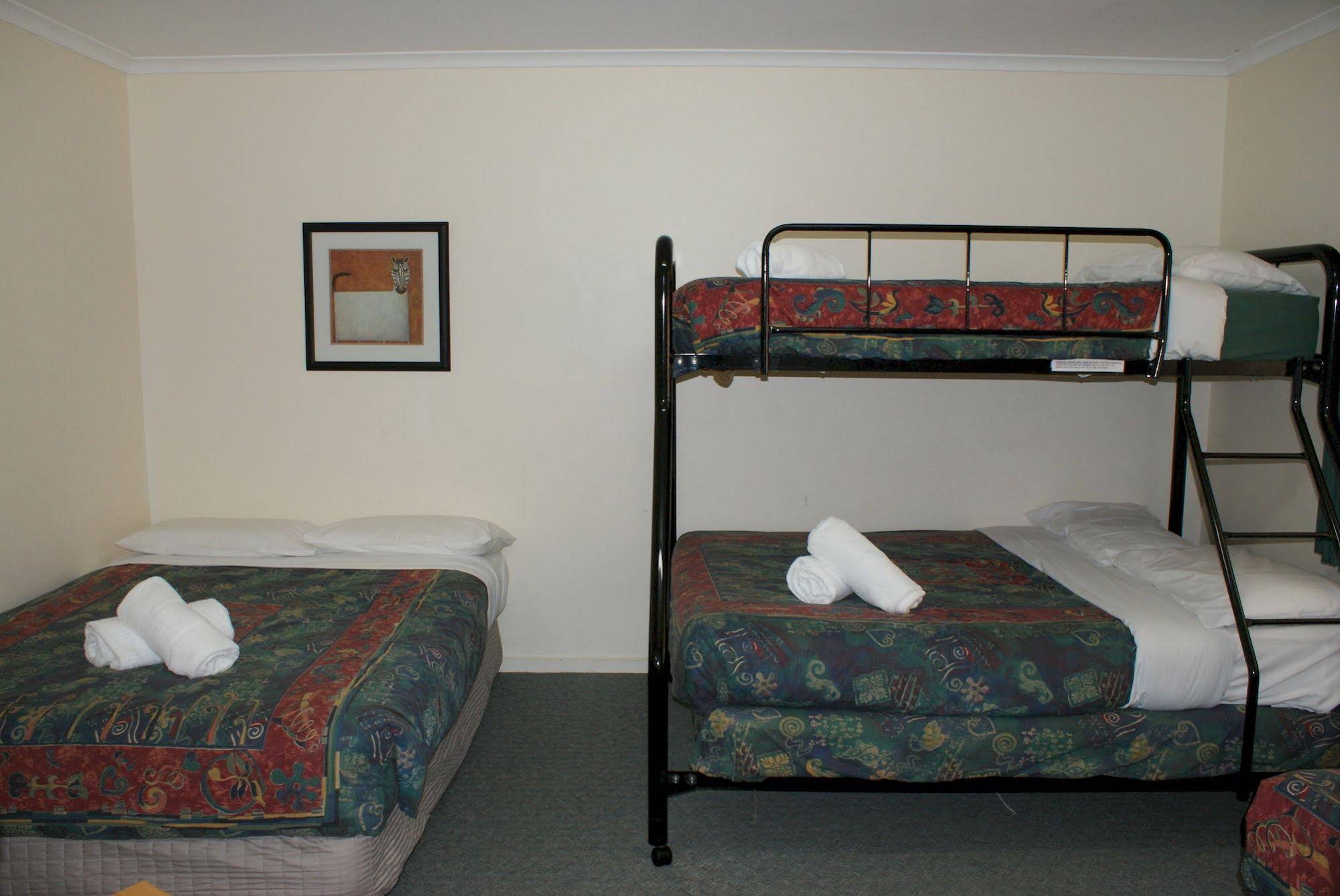 Warrnambool Holiday Park And Motel