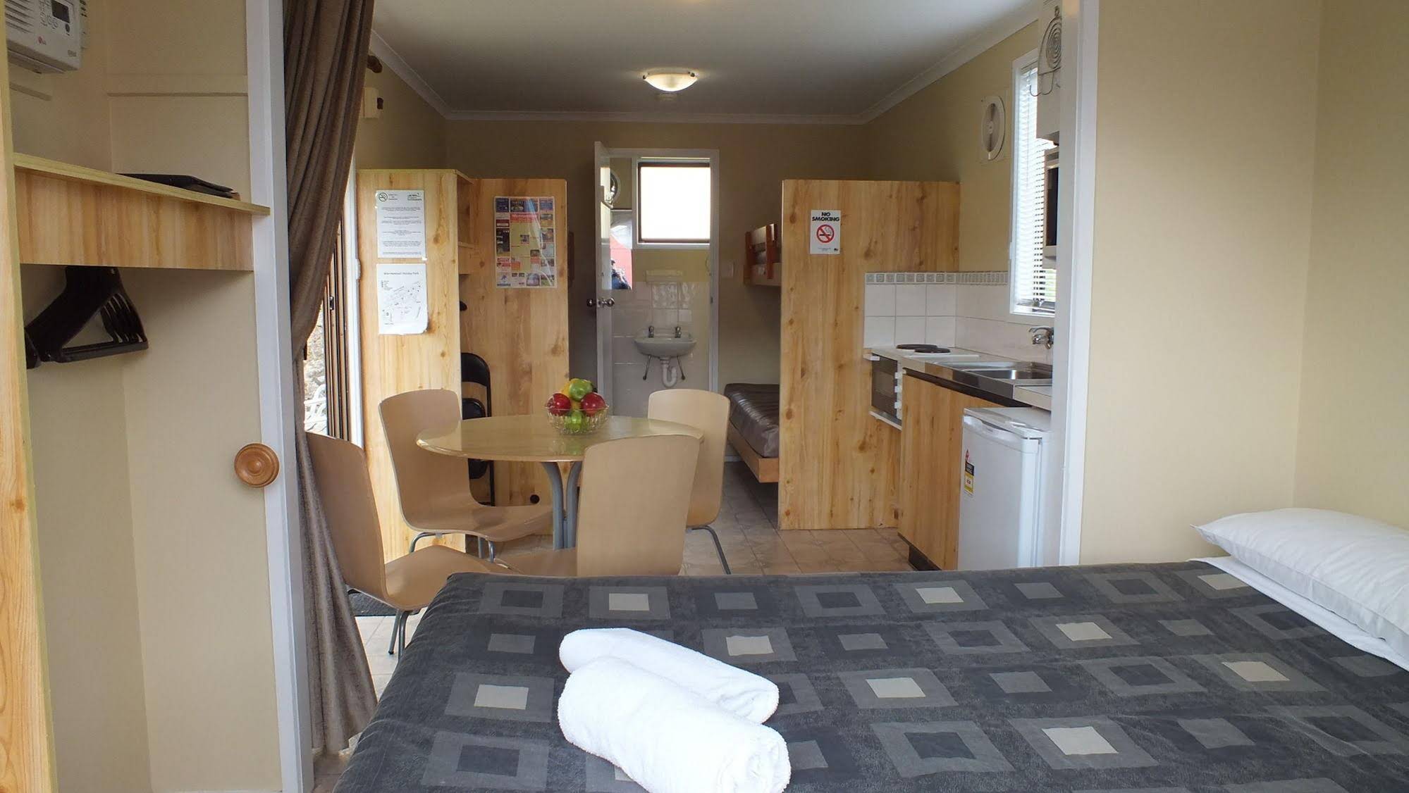 Warrnambool Holiday Park And Motel