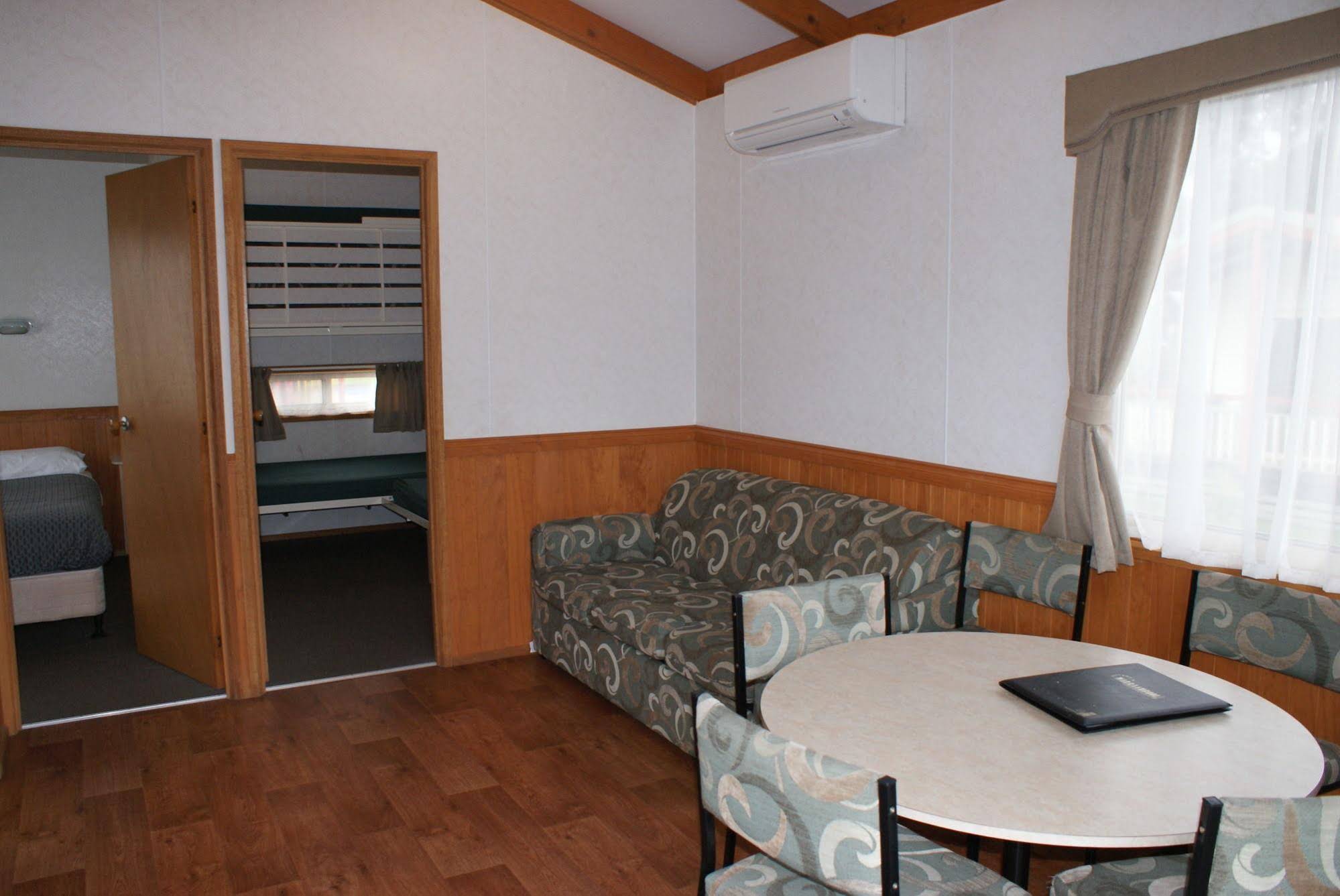 Warrnambool Holiday Park And Motel