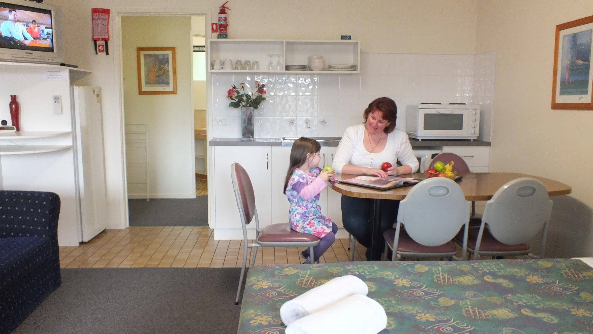 Warrnambool Holiday Park And Motel