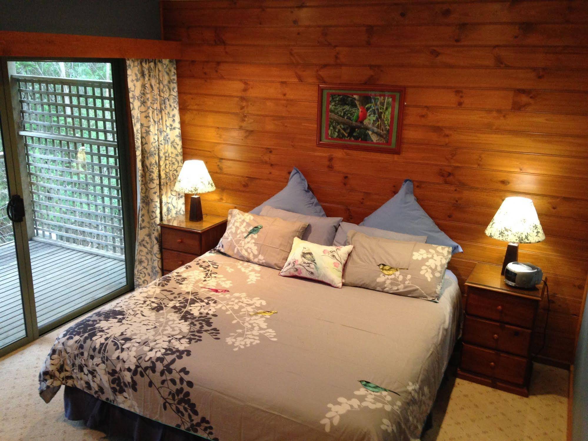 Southern Anchorage Retreat