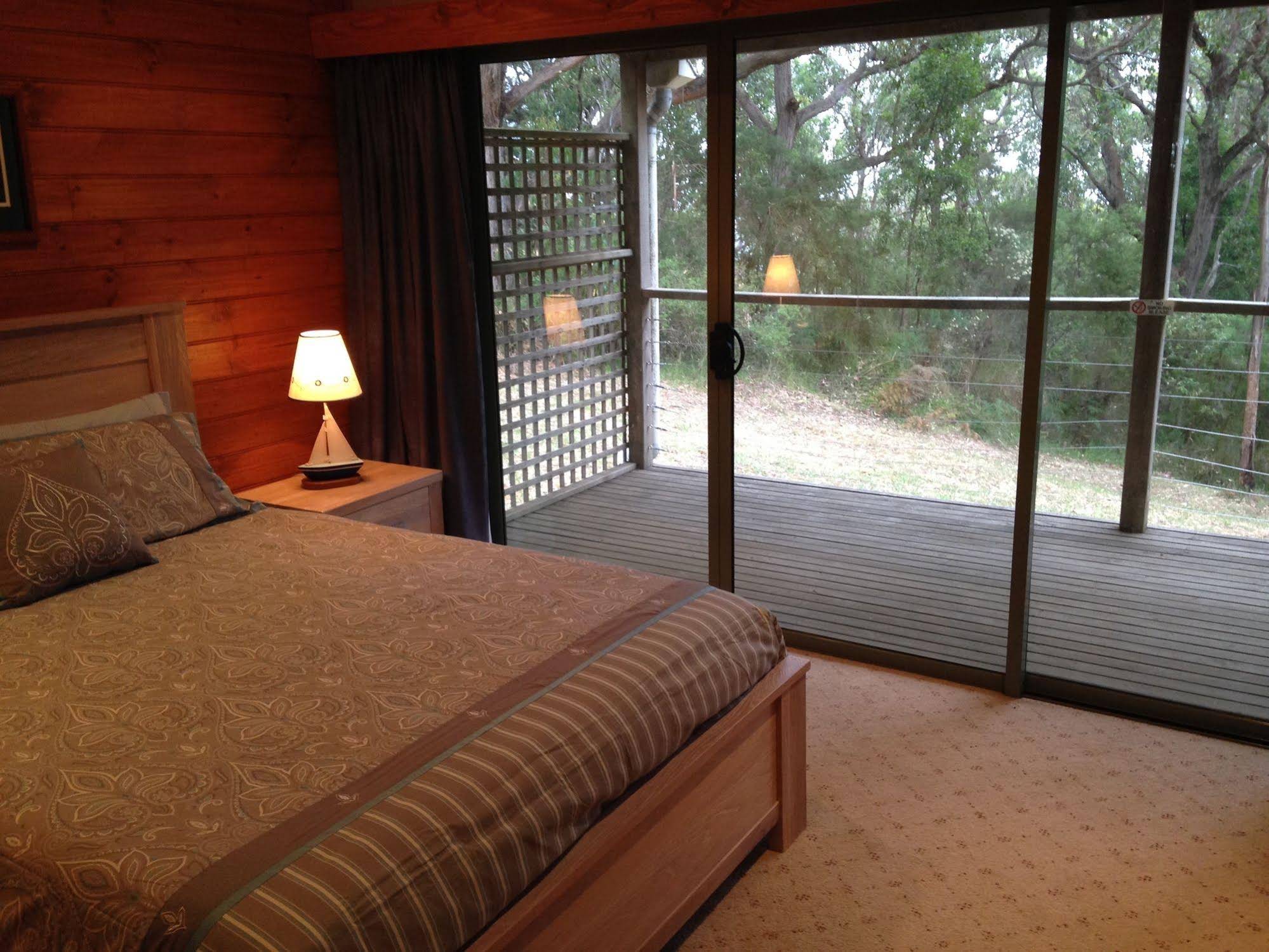 Southern Anchorage Retreat
