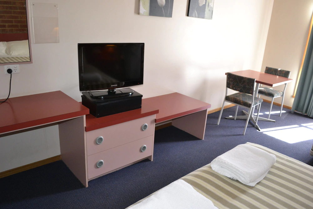 Werribee Motel & Apartments