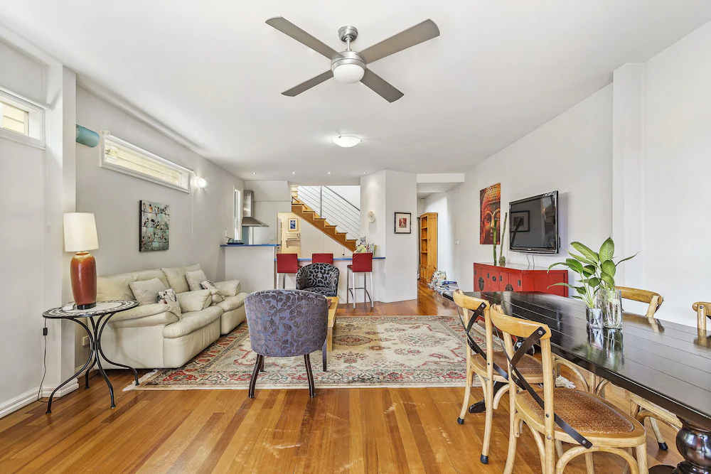 Captains Retreat Apartments and Cottages