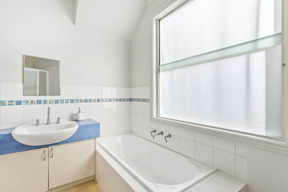 Captains Retreat Apartments and Cottages
