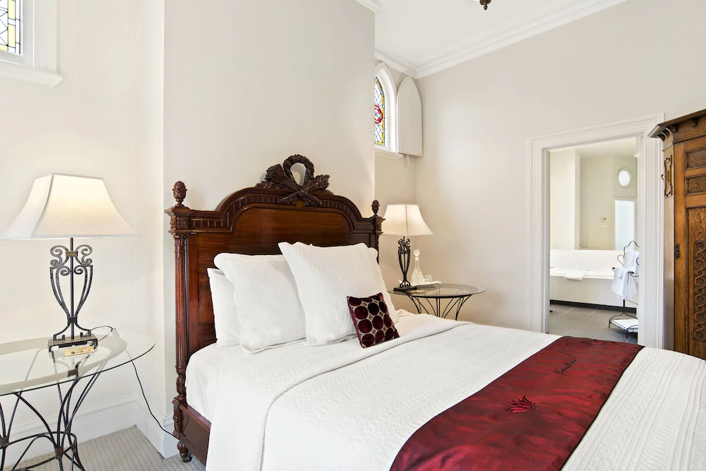 Captains Retreat Apartments and Cottages